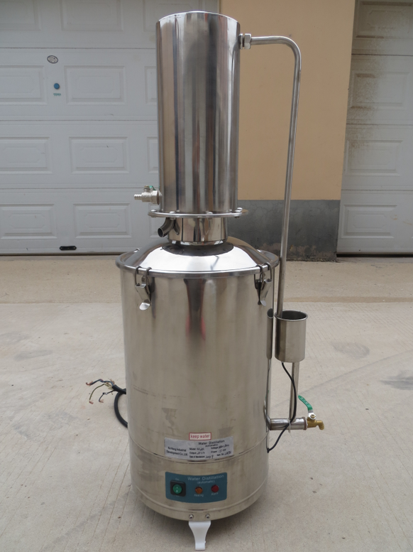 Laboratory water distiller - Buy Product on cangzhou LANMEI